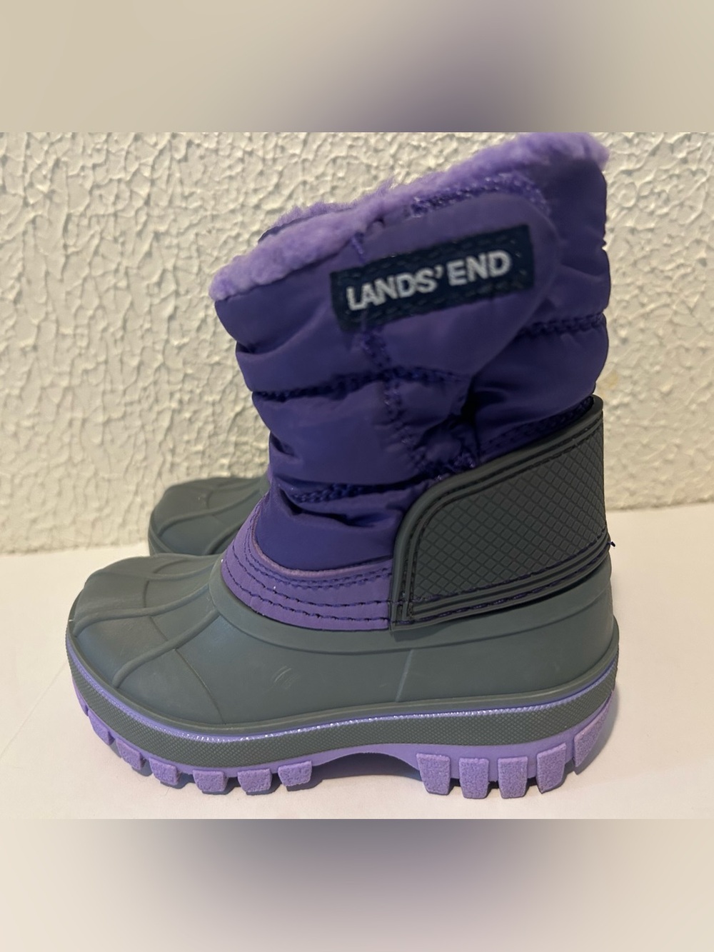 Land’sEnd 3M Thinsulate Purple and Gray Toddler Snow Boots size 5